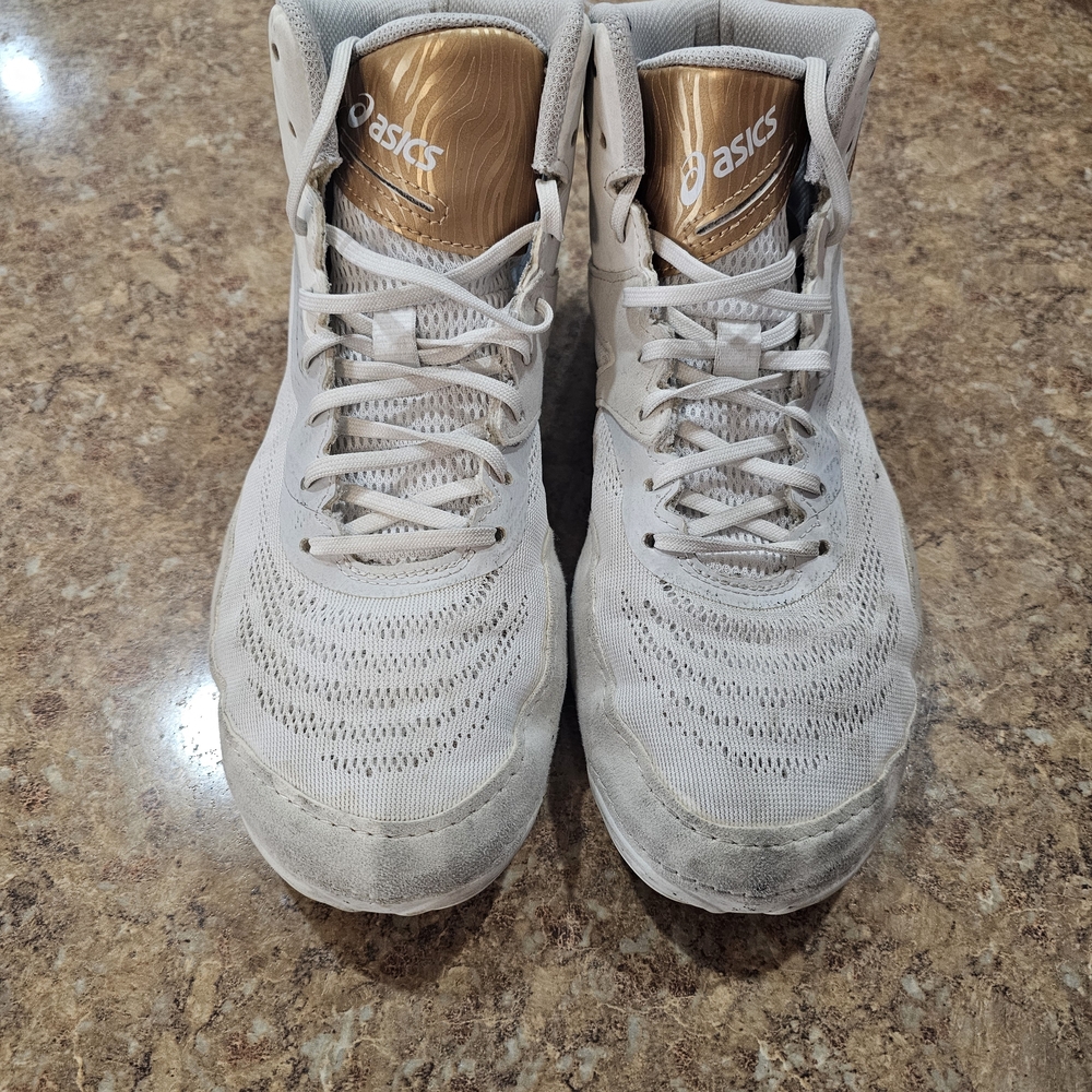 ASICS Men's White Wrestling Shoes